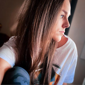 Meet your Posher, Leah